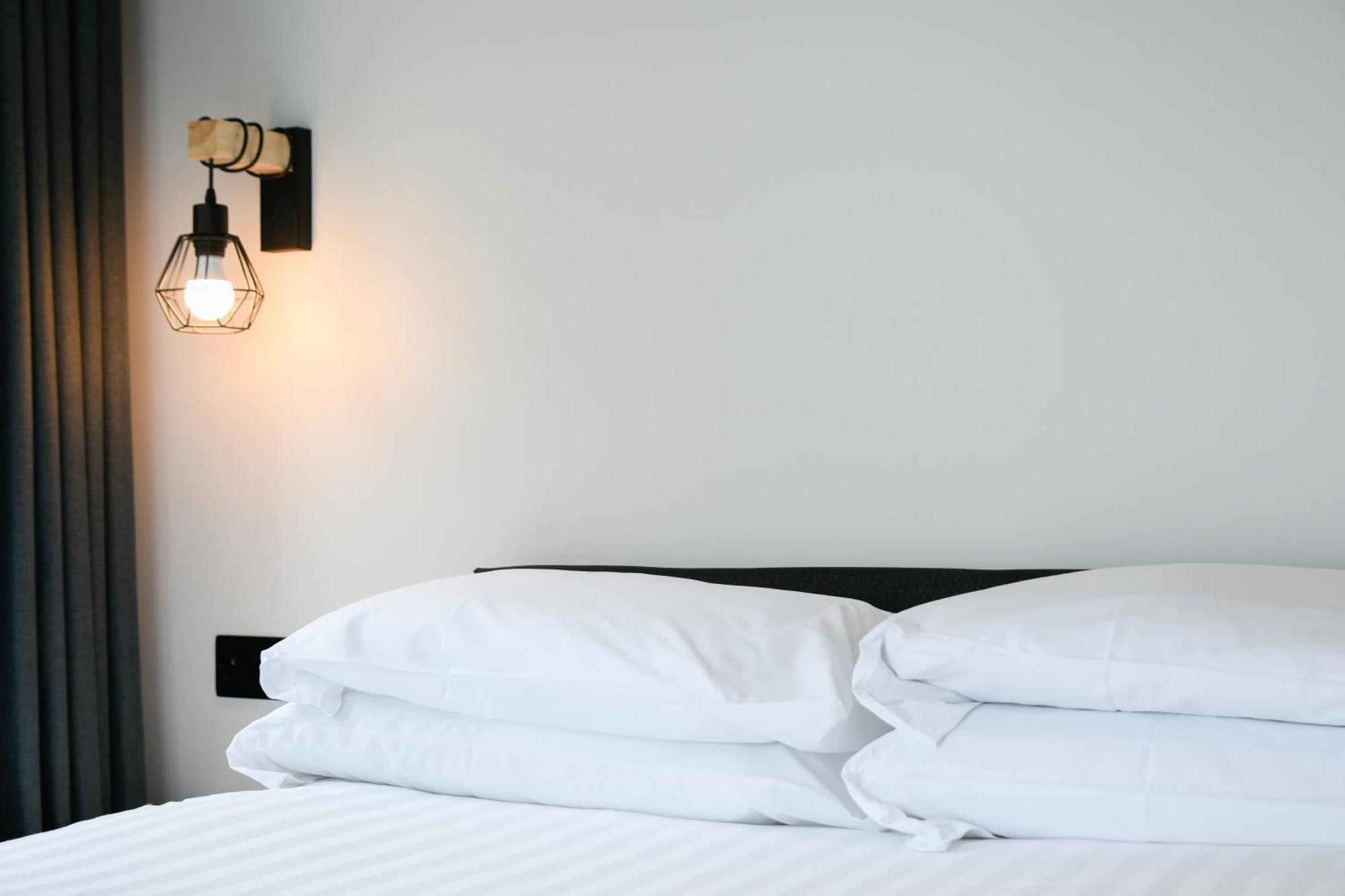 The Righ Hotel Оубън Екстериор снимка